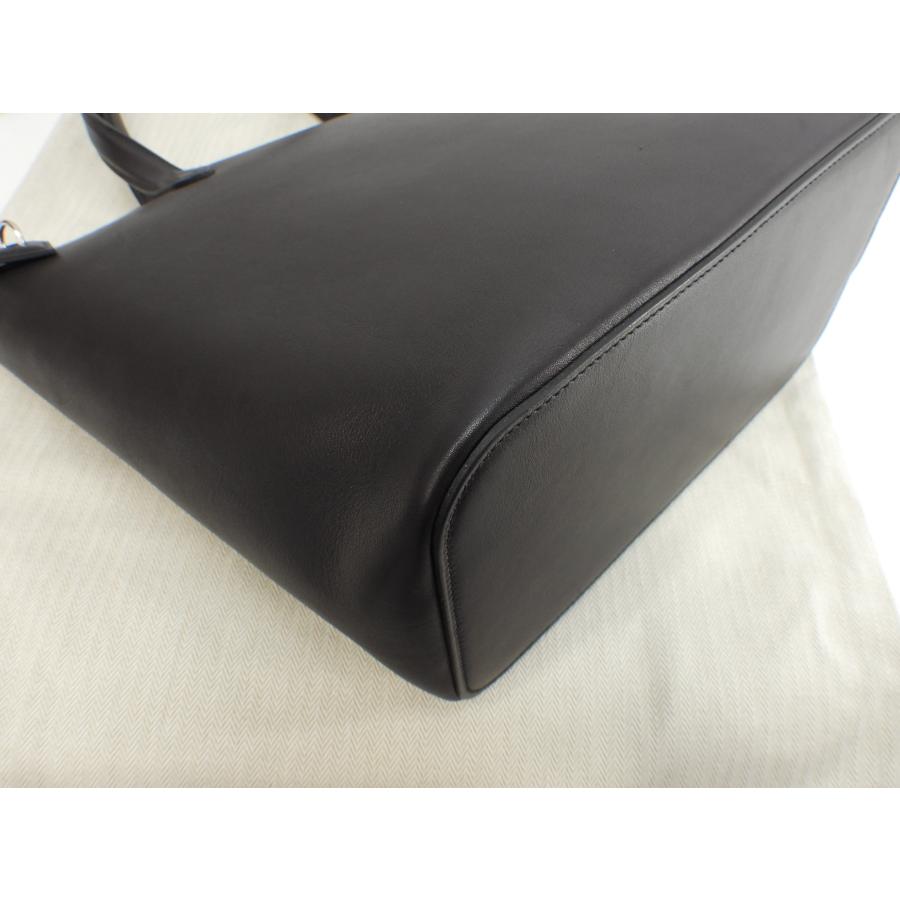 HERMES（エルメス） トランザット ヴォーエヴァーカラー 黒