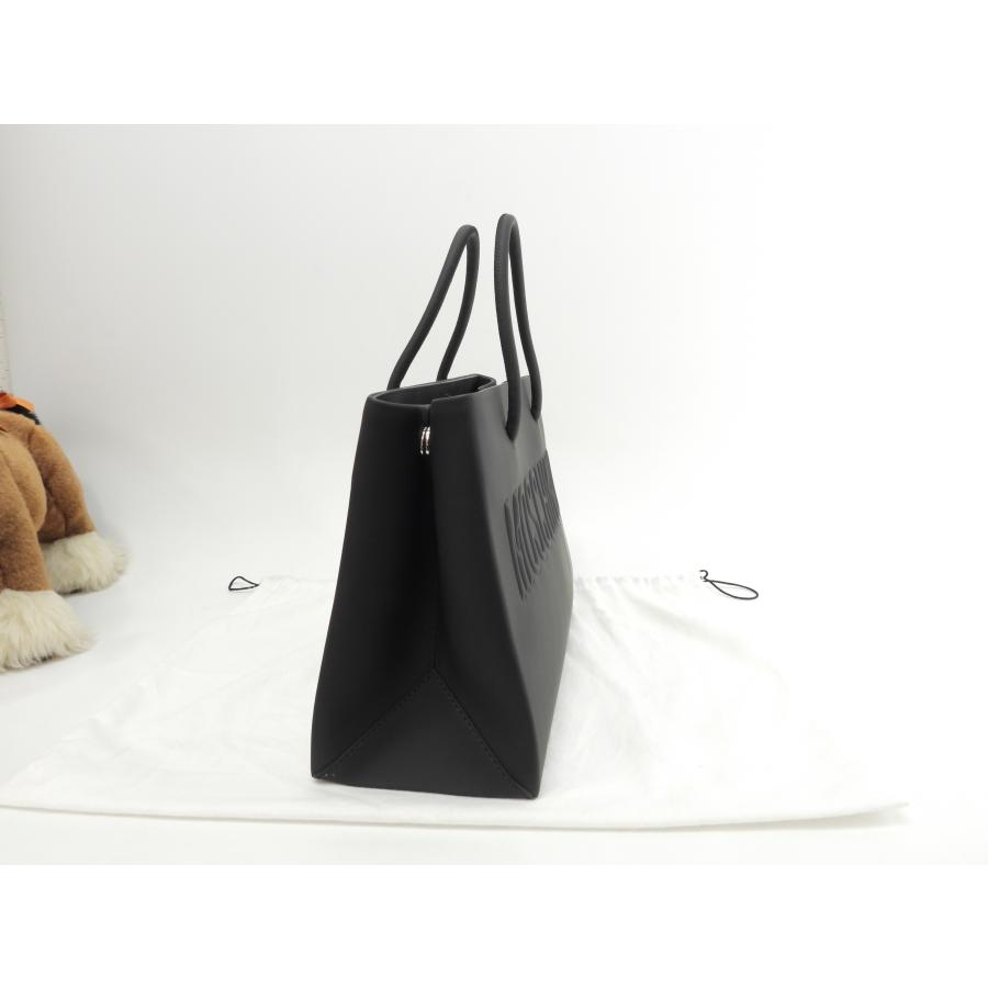 MOSCHINO（モスキーノ） トートバッグ エンボスロゴ レザー黒