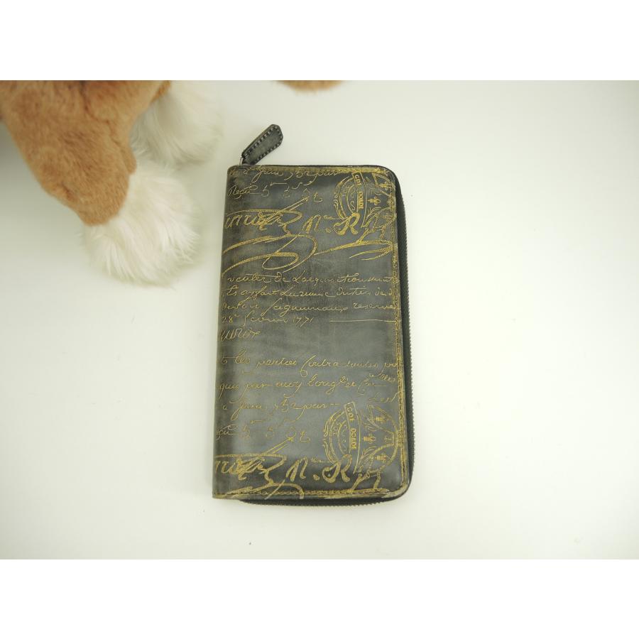 33新型　超美品❗️ベルルッティ ITAUBA 長財布 ホールスタンプ逸品　黒 33新型 超美品❗️ベルルッティ ITAUBA 長財布 ホールスタンプ逸品 黒