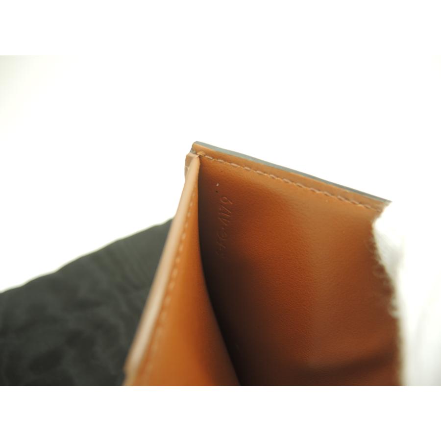 TRIOMPHE セリーヌ コンパクトウォレット トリオンフ 黒 3折財布 TRIOMPHE セリーヌ コンパクトウォレット トリオンフ 黒 3折財布