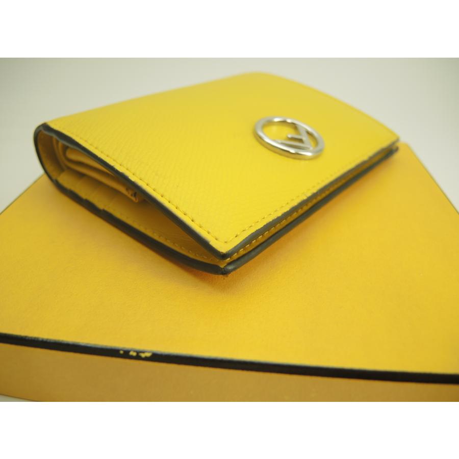 【専用】FENDI エフイズ フェンディ コンパクトウォレット 二つ折り財布 FENDI（フェンディ） エフイズフェンディ 二つ折り コンパクト財布