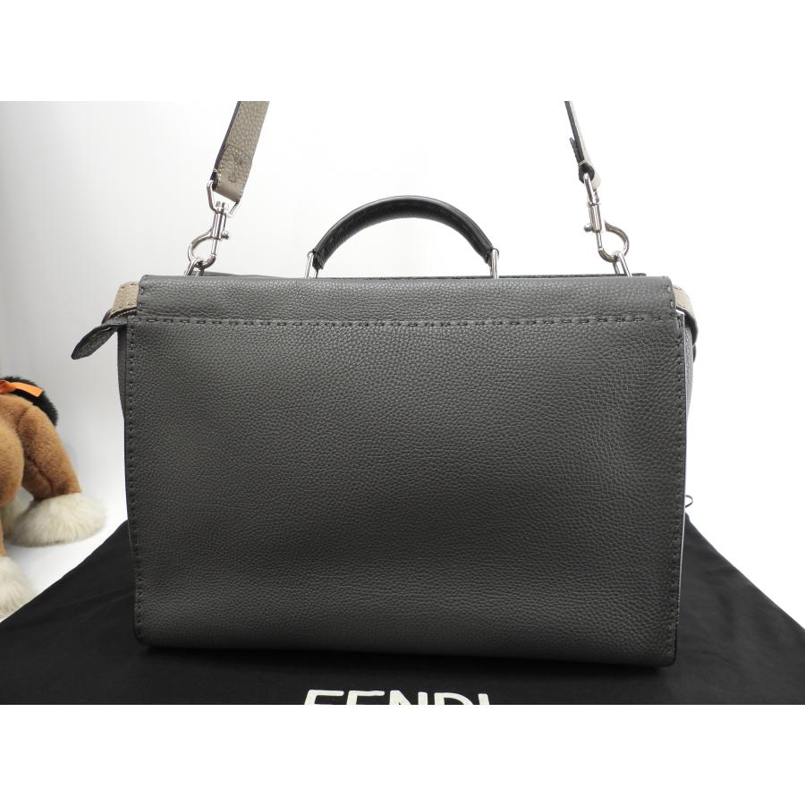 PEEKABOO フェンディ ピーカブー大 セレリアレザー灰 メンズ  