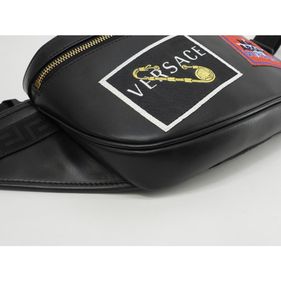 VERSACE（ヴェルサーチェ） ヴェルサーチ ボディバッグ レザー 黒