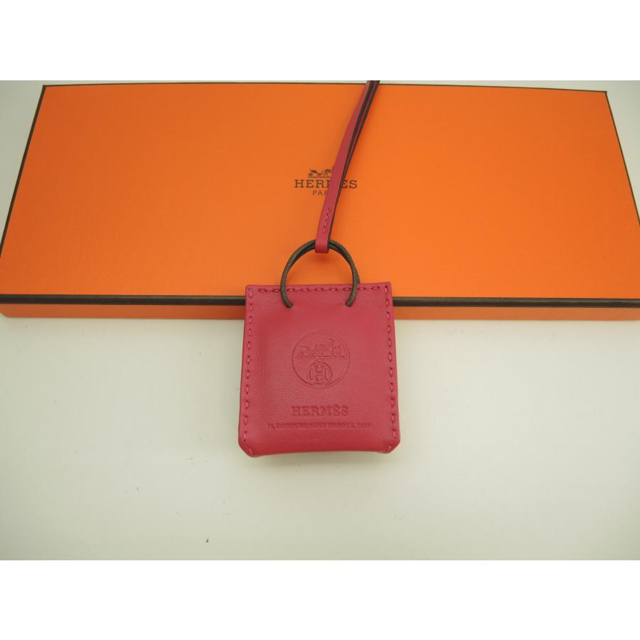 HERMES エルメス バッグチャーム サックオランジュ スイフト