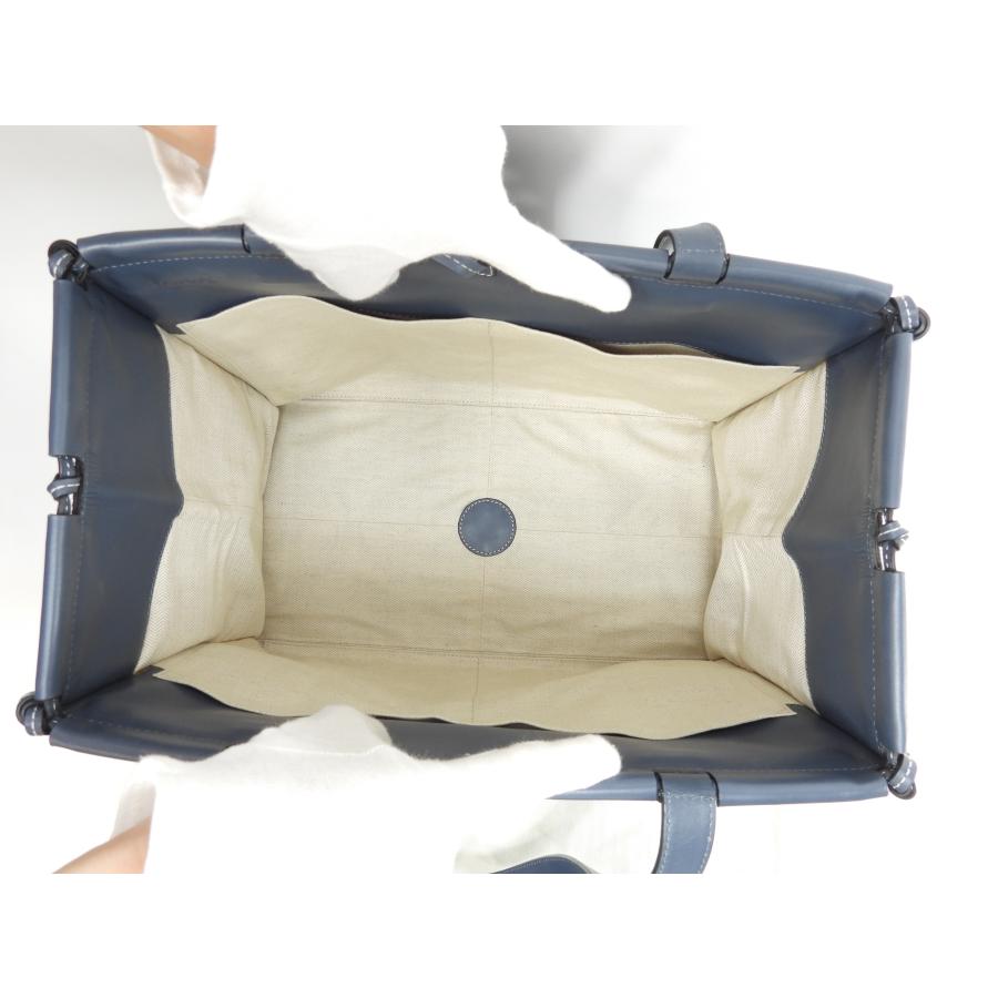 Cushion tote（LOEWE） ロエベ クショントートバッグ ミディアム 