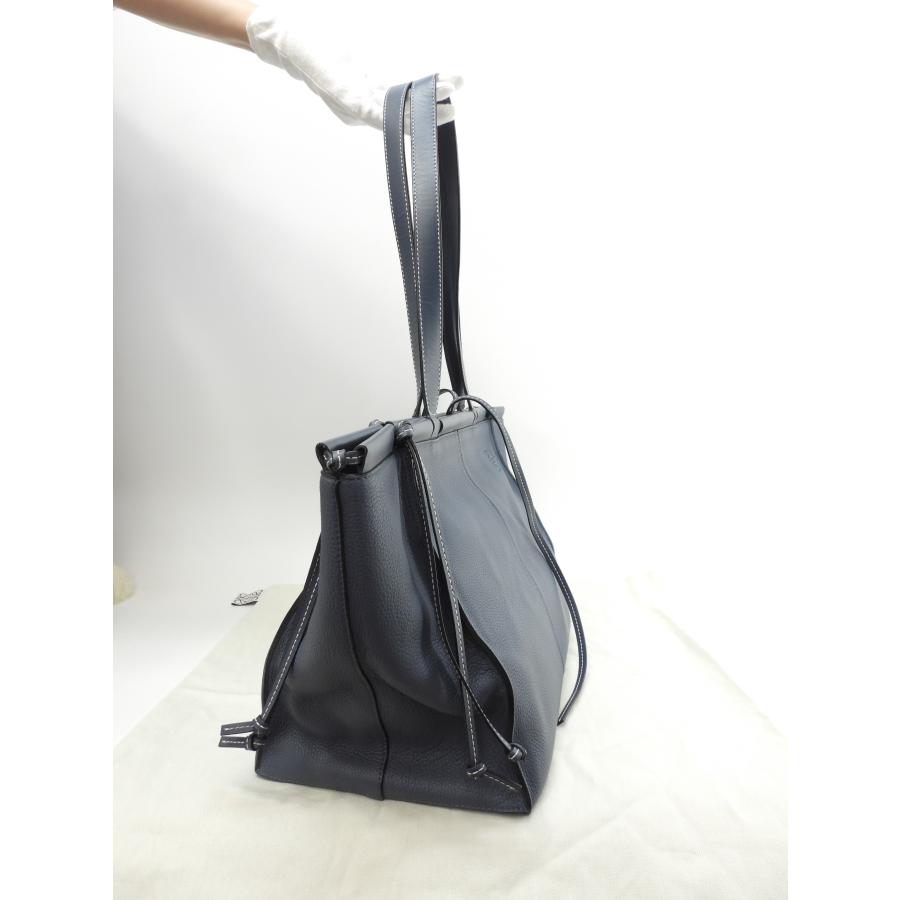 Cushion tote（LOEWE） ロエベ クショントートバッグ ミディアム