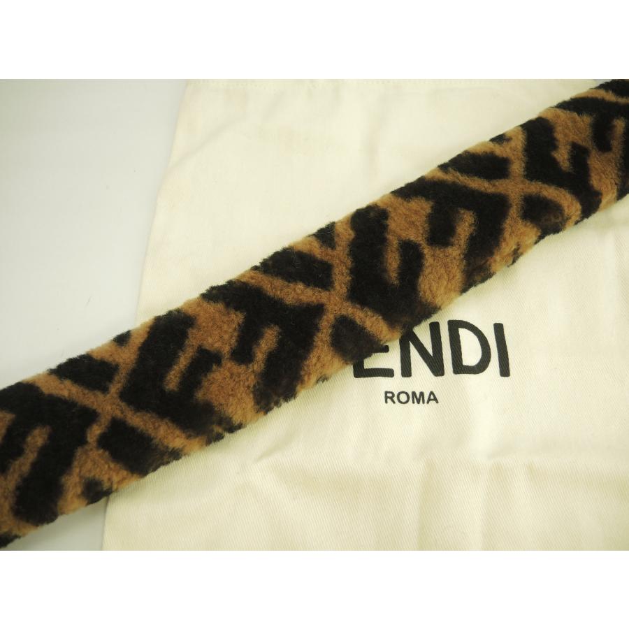 FENDI フェンディ ロングショルダーストラップ FFモチーフ ムートン茶  