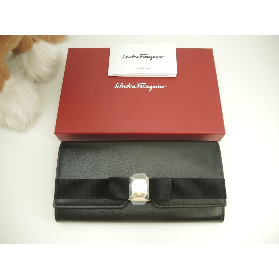 VARA（Salvatore Ferragamo） サルヴァトーレフェラガモ ロング