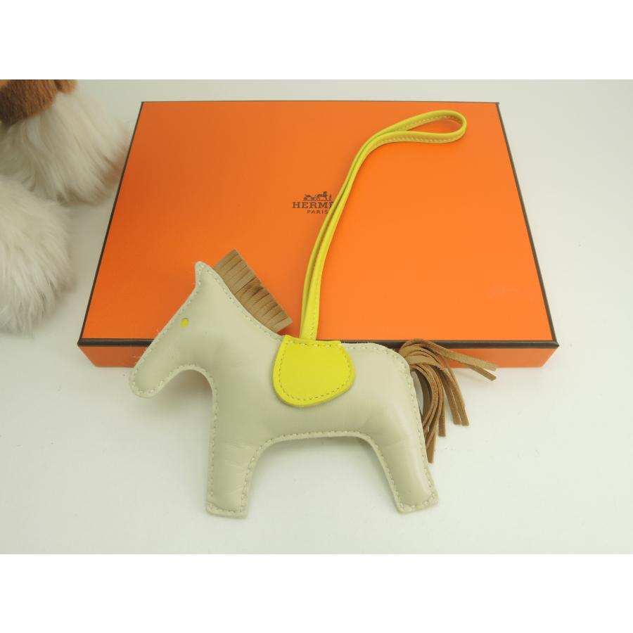 【正規品・美品】HERMES　エルメス ロデオチャームMM チャーム A AM HERMES エルメス ロデオMM アニューミロ クレ黄茶 バッグチャーム 未