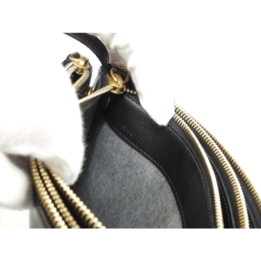 TRIO（CELINE） セリーヌ トリオラージ 型押レザー 黒 ゴールド金具  