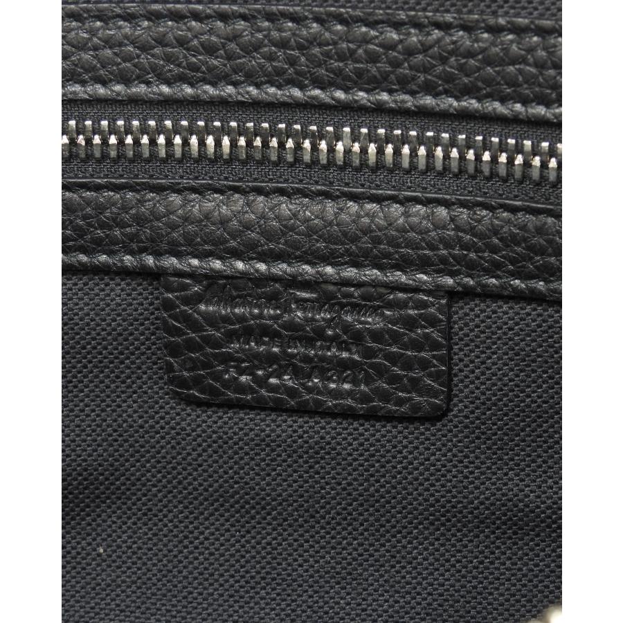 FERRAGAMO（フェラガモ） サルヴァトーレフェラガモ ボディバッグ