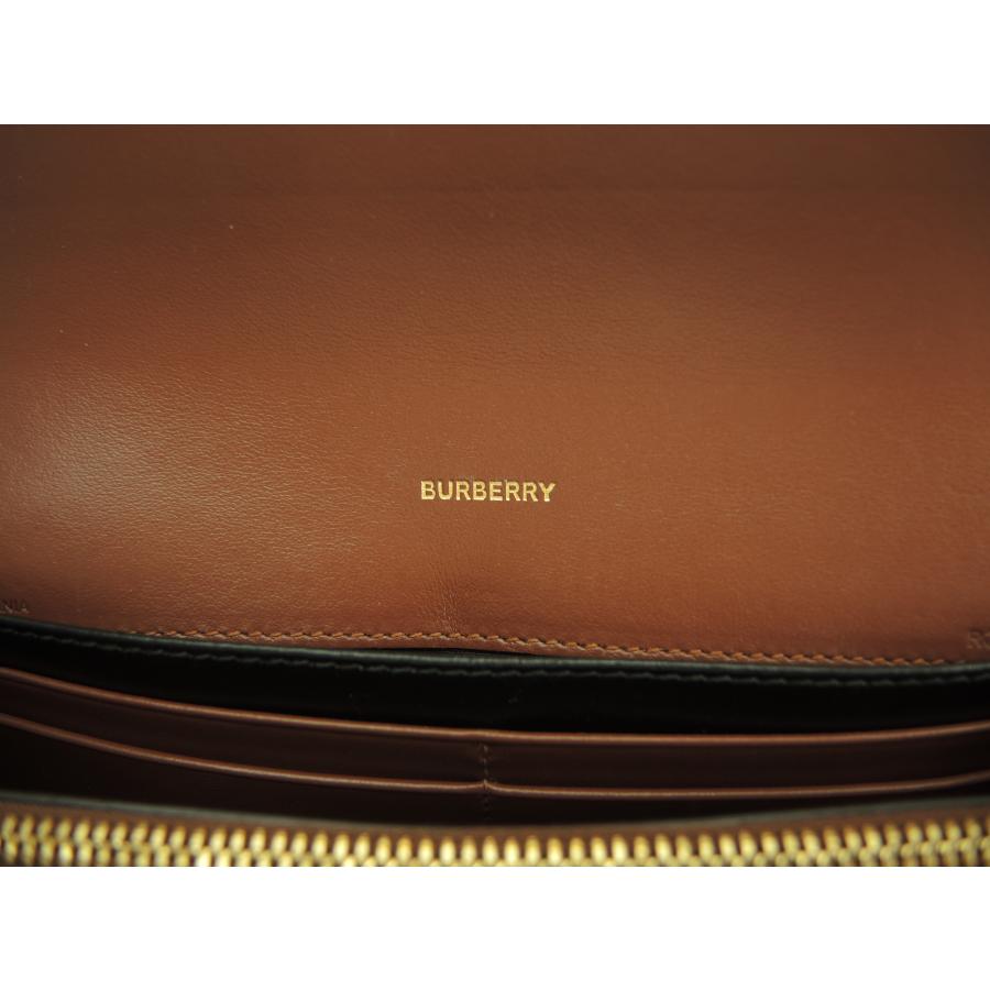 BURBERRY（バーバリー） 2折長財布 ハルトンフラップTB PVC革茶白