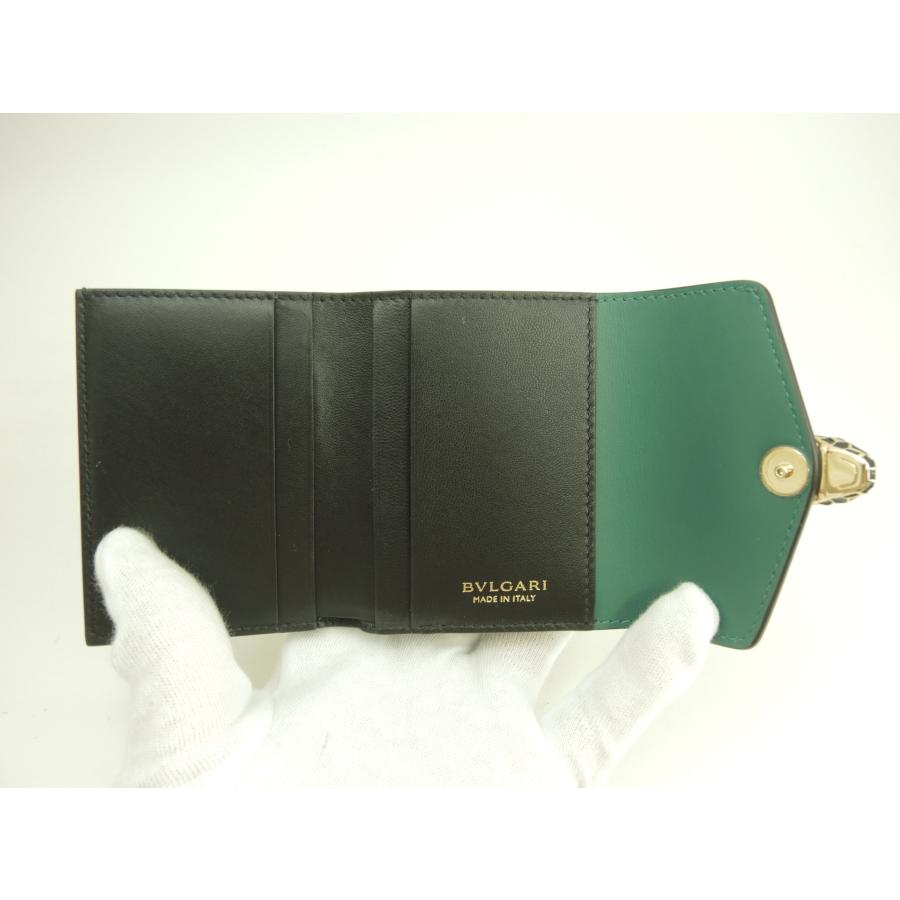 ◇ブルガリ◇レザー/セルペンティ/三つ折り財布/グリーン/ウォレット/ブランド BVLGARI ブルガリ セルペンティ フォーエバー 三つ折り財布