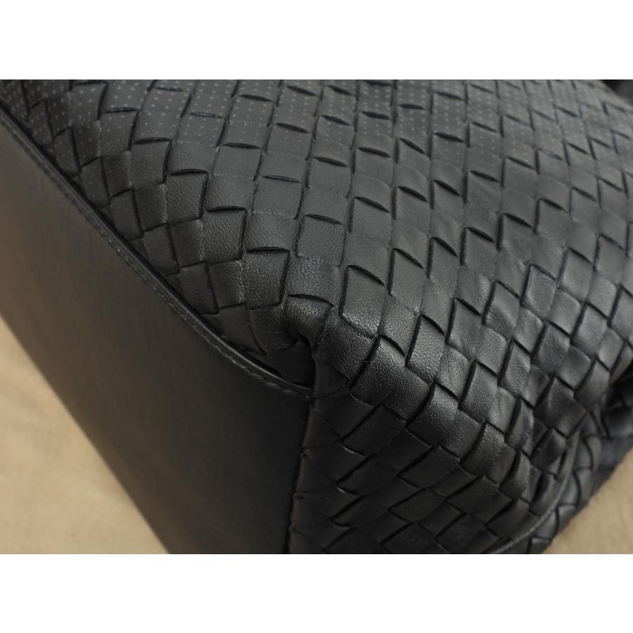 BOTTGAVENETA イントレチャート ハンドバッグ メンズ 黒色 レザー イントレチャート
