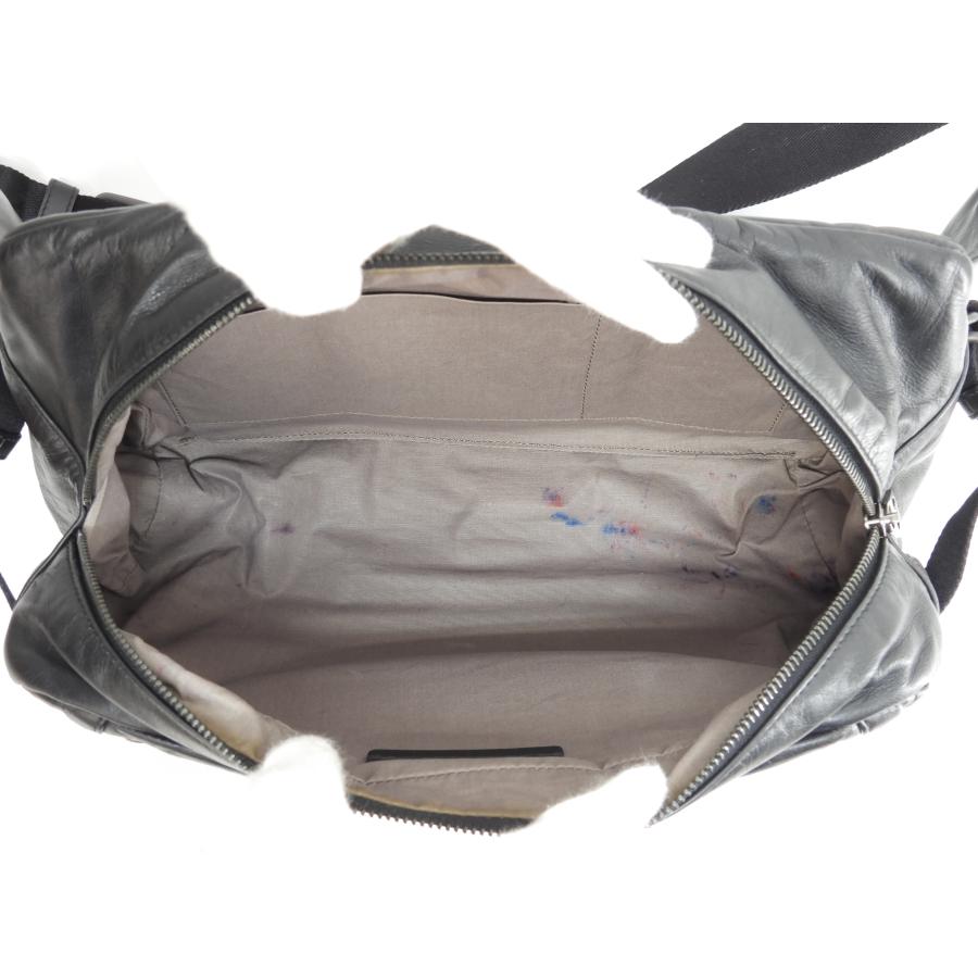 BOTTEGA VENETA（ボッテガ・ヴェネタ） ボディバッグ中 イントレ