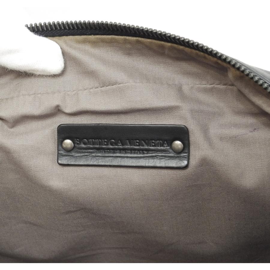 BOTTEGA VENETA（ボッテガ・ヴェネタ） ボディバッグ中 イントレ