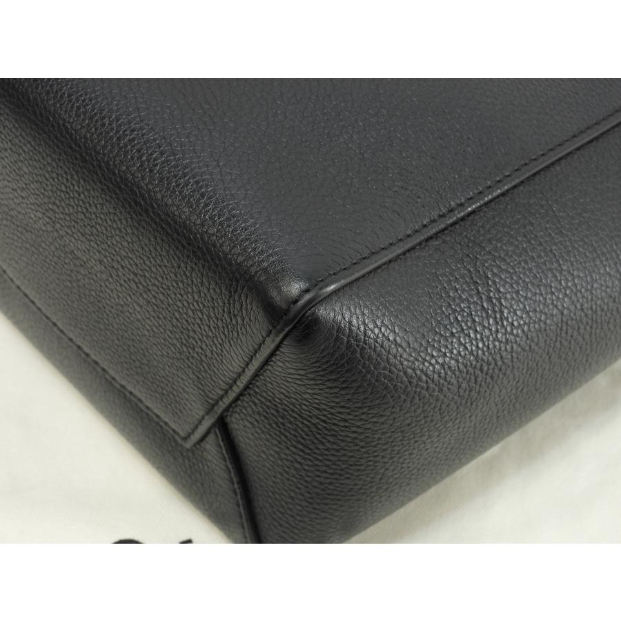 CELINE（セリーヌ） サングルバケット スモール レザー黒