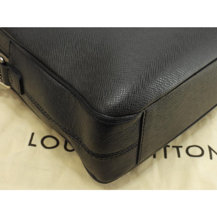 ルイヴィトン タイガ ポルトドキュマンロザン ビジネスバッグ 本物 正規品 黒色 LOUIS VUITTON（ルイ・ヴィトン） ビジネスバッグ ブリーフケース 通勤