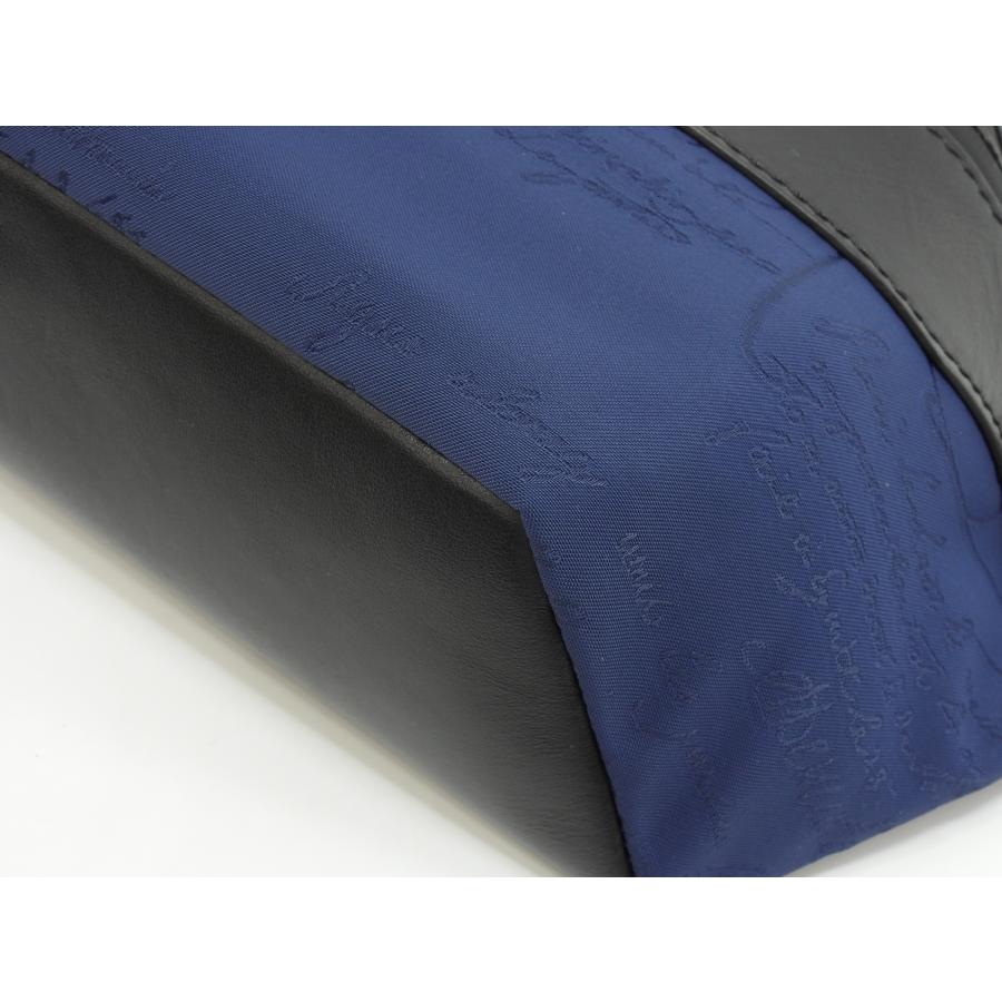 Berluti（ベルルッティ） ボディバッグ カリグラフィ ナイロン紺