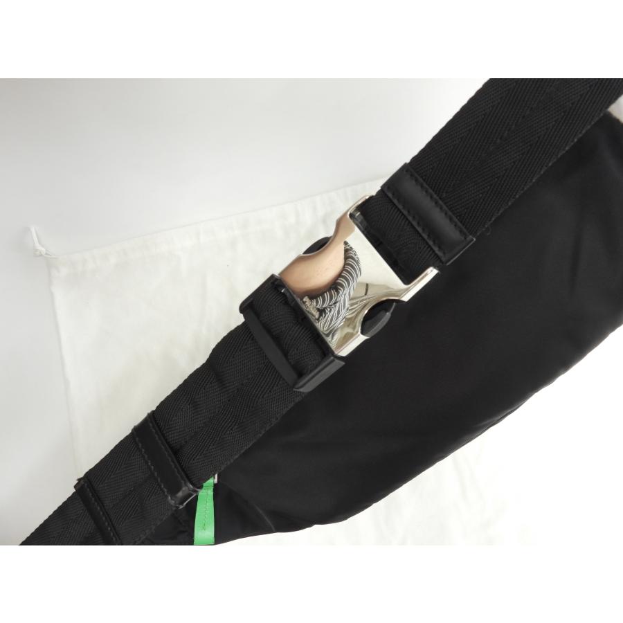 PRADA（プラダ） ボディバッグ ナイロン 黒 ウエストバッグ ヒップ