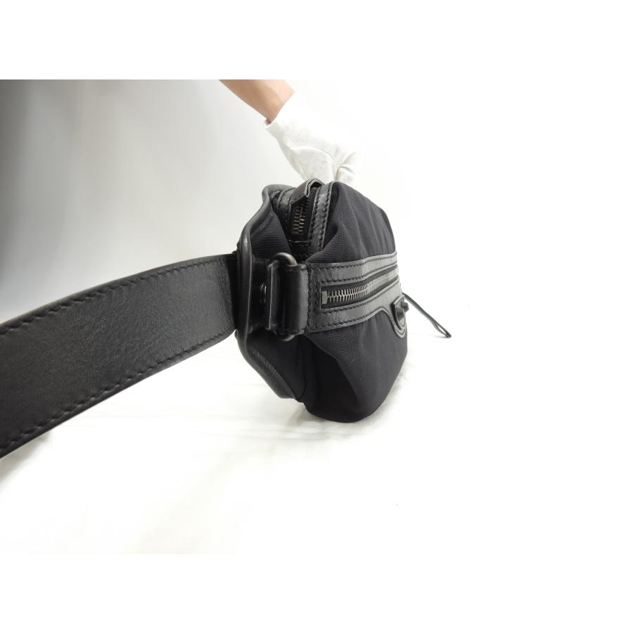 BALENCIAGA（バレンシアガ） ベルトバッグ エクスプローラー ナイロン