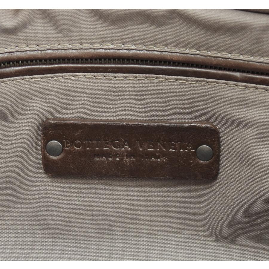 BOTTEGA VENETA（ボッテガ・ヴェネタ） クラッチバッグ イントレ
