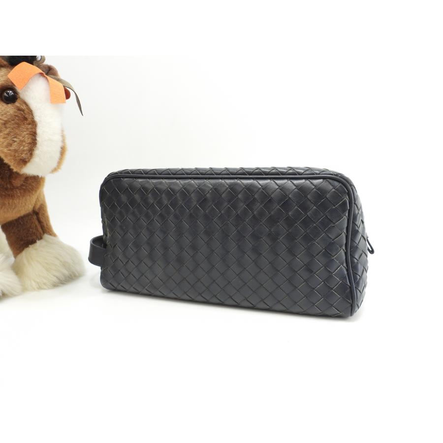 BOTTEGA VENETA（ボッテガ・ヴェネタ） クラッチ イントレチャート