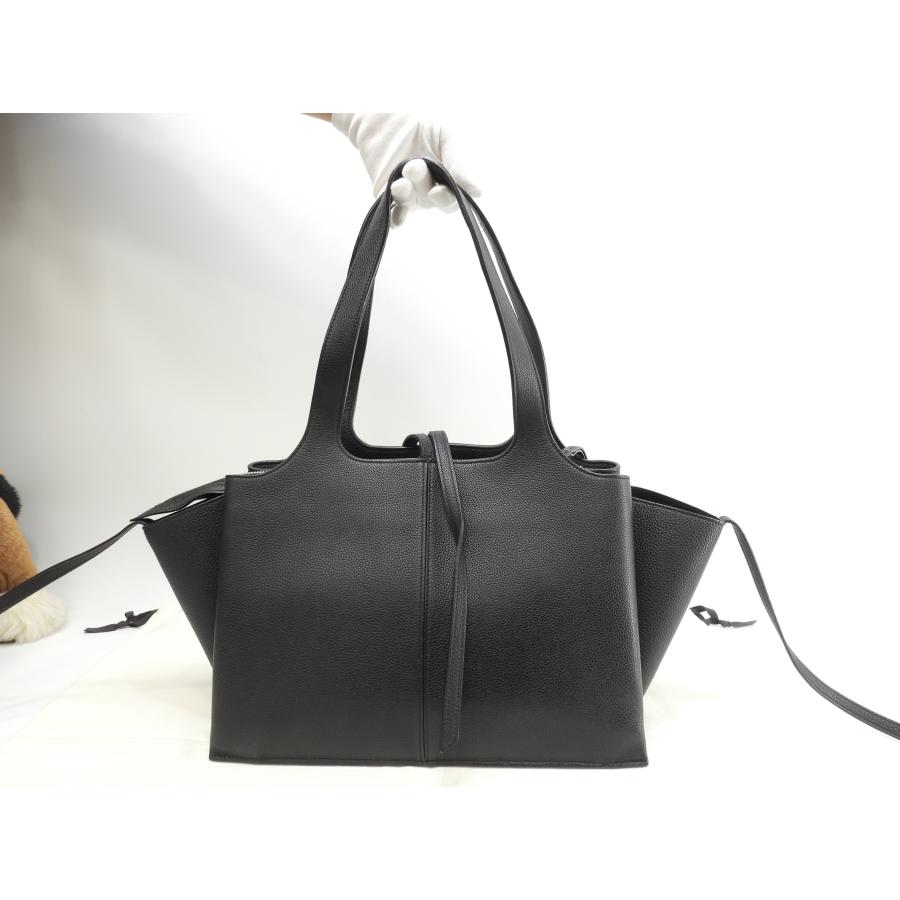CELINE（セリーヌ） トリフォルド スモール レザー黒 トートバッグ