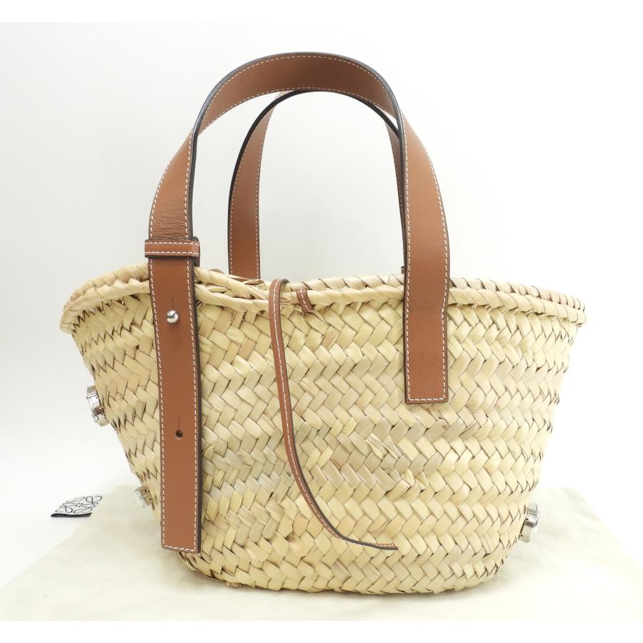 LOEWE バスケットバック　かごバッグ ロエベのかごバッグSNAP】オシャレママたちはどんなコーデに合わせてる