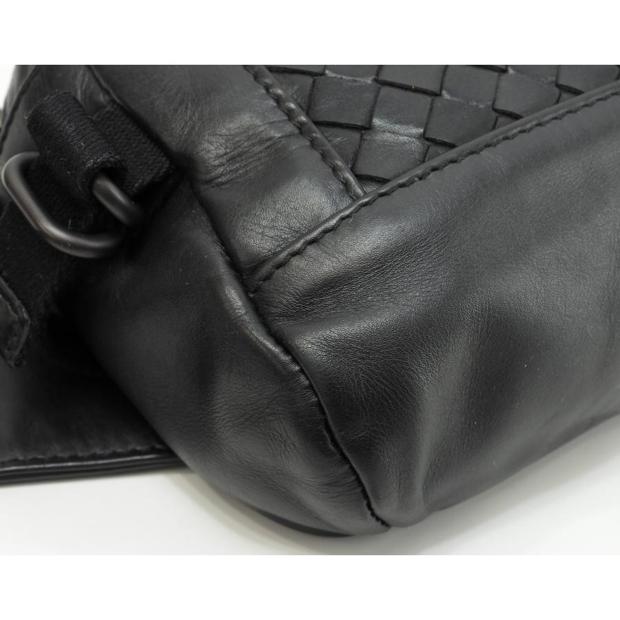 BOTTEGA VENETA（ボッテガ・ヴェネタ） ボディバッグ小 イントレ