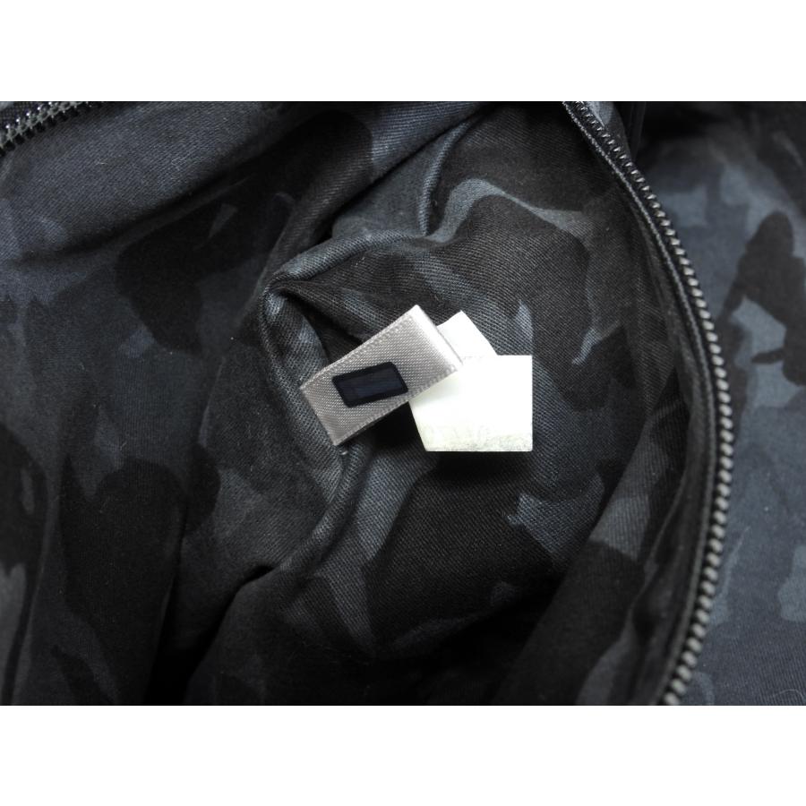 FITZROY ジミーチュウ フィッツロイ 星スタッズ レザー黒 バックパック