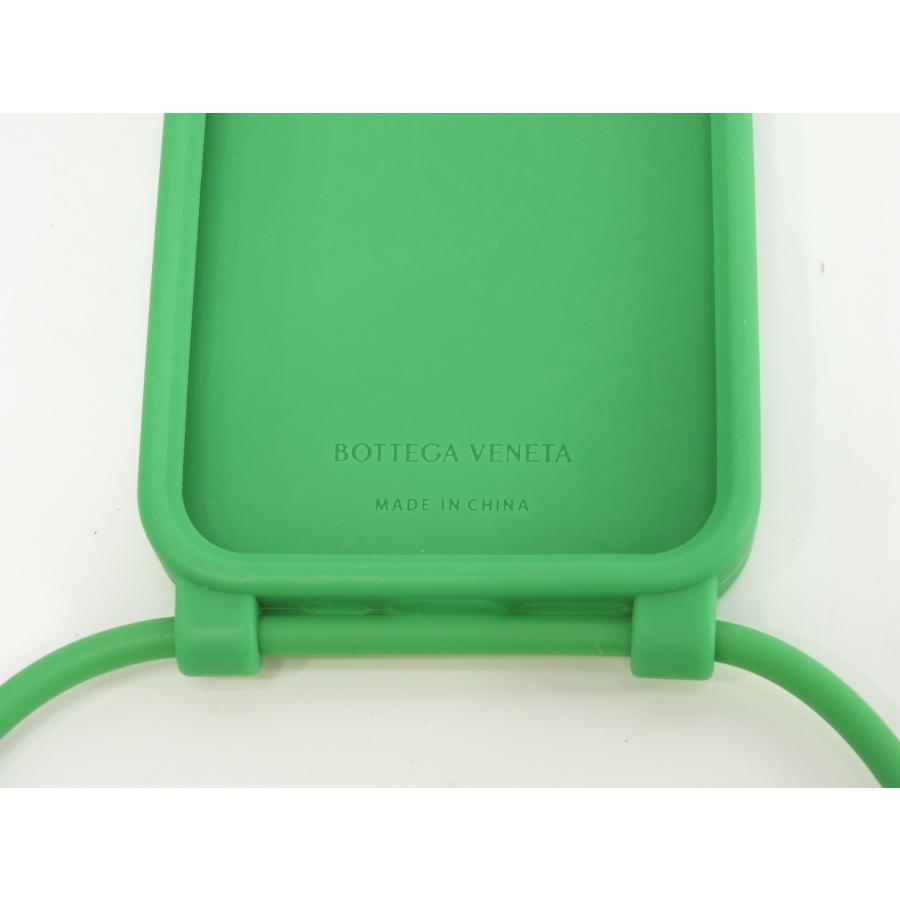 BOTTEGA ボッテガ イントレチャートiPhone14proケース 緑 BOTTEGA VENETA（ボッテガ・ヴェネタ） s付iphone14Proケース 中