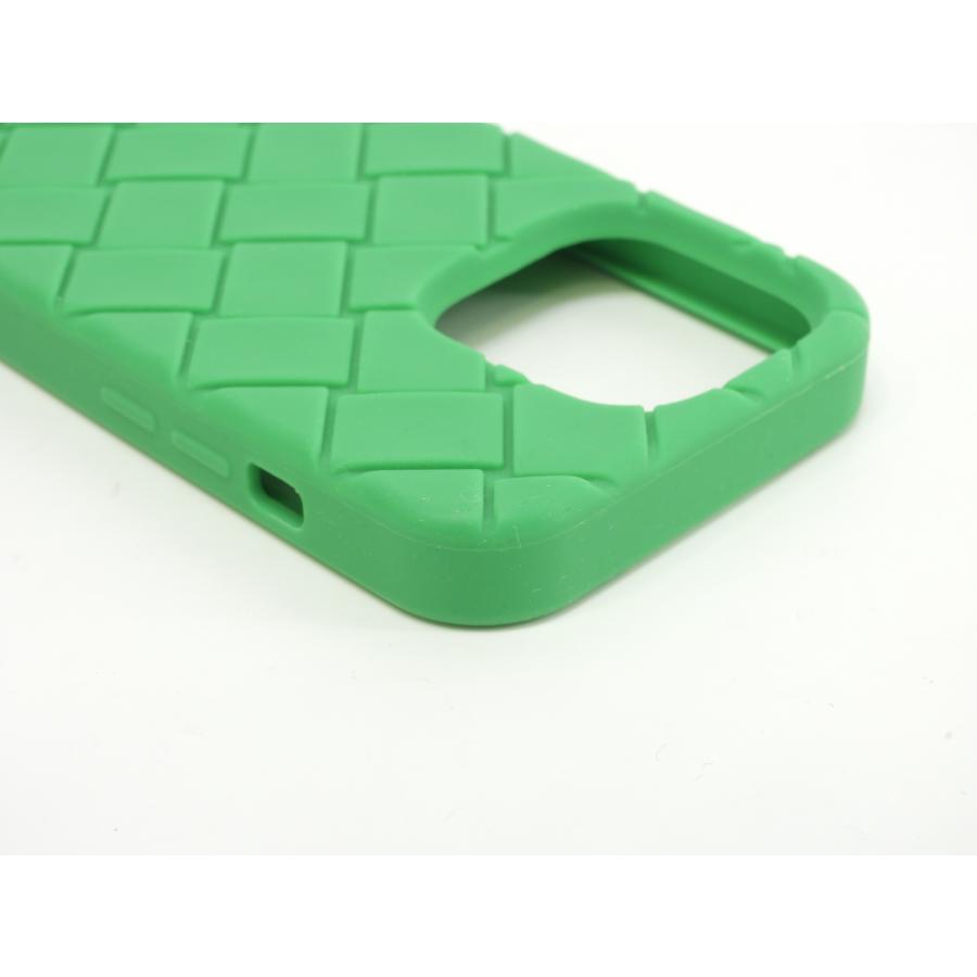 BOTTEGA VENETA（ボッテガ・ヴェネタ） s付iphone14Proケース 中