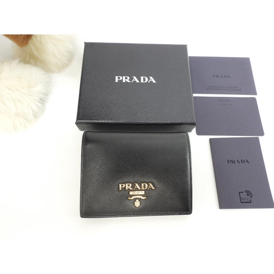 SAFFIANO（PRADA） プラダ コンパクトウォレット サフィアーノ黒 立体