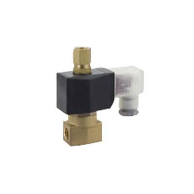 CKD:直動式3ポート電磁弁 型式:AG31-02-1-02H-AC200V : 配管部品