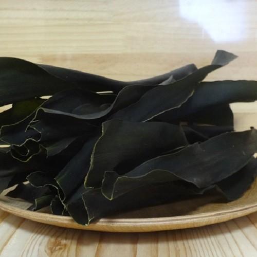 259円 セール価格 三石昆布 ぼう 100g 産地直送