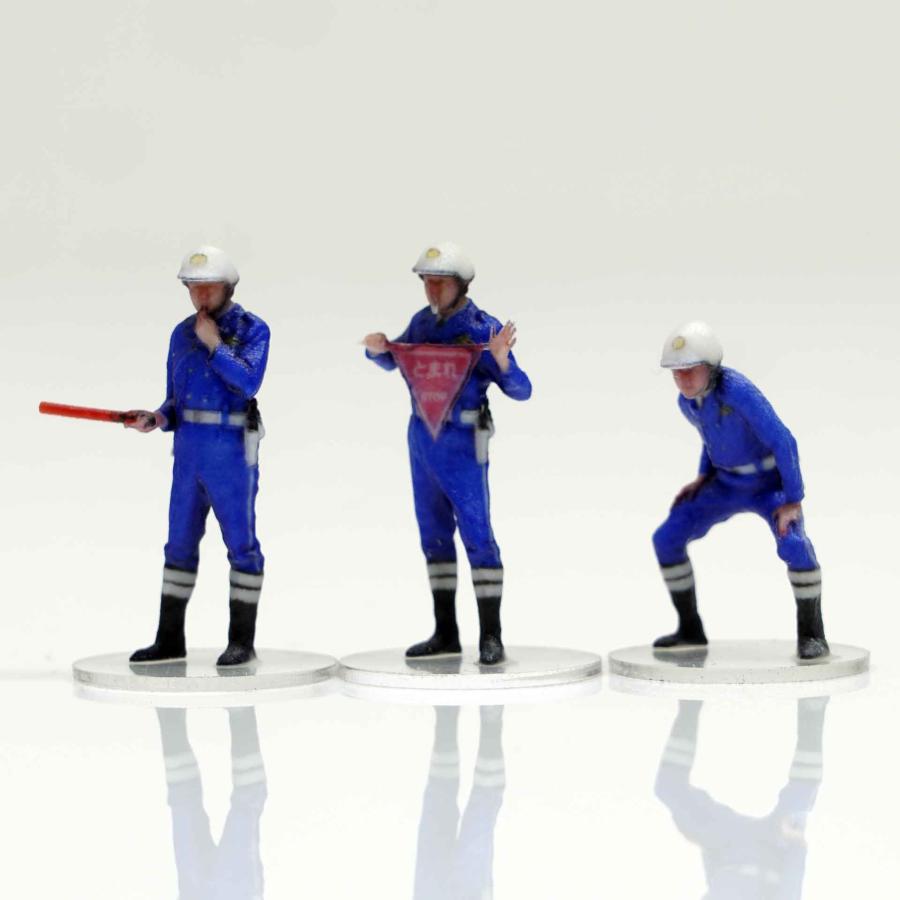 figreal 1/64交通機動隊員001 3体セット 064-00002-03b 彩色済