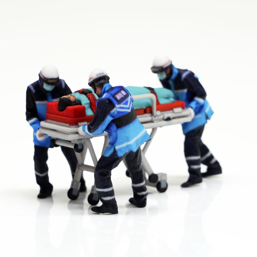 F032-00108 figreal 1/32 救急隊員セットD 患者付ストレッチャー 彩色