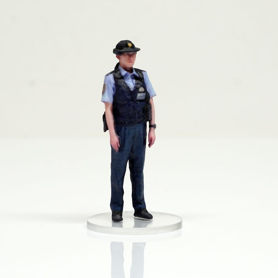 HS018-00009 figreal 日本警察官 1/18 高精細フィギュア : 箱庭 HS018-00009 figreal 日本警察官 1/18 高精細フィギュア : 箱庭
