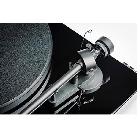 Pro-Ject Debut III Phono SB オーディオマニアターンテーブル アルミニウムトーンアーム 電子スピードセレクション マウント済みOrtofon OM5e フォノカートリッ     商品情報    [発送について]  注文完了後、2週間から3週間でのお