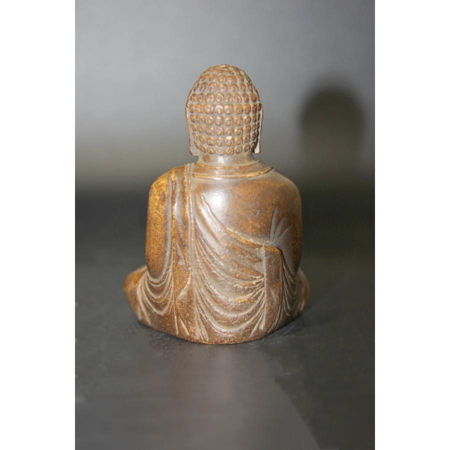 聴雲＞ 石彫阿弥陀仏像 彫刻 置物 古玩 古美術品 骨董品 m-73 : b001 