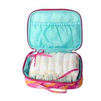 【宅配便専用】すぐに使えるご出産おめでとう！セット　おむつ Sサイズ/テープタイプ【6個パック】「おむつポーチ」または「おむつポーチセット」購入限定 |  | 01