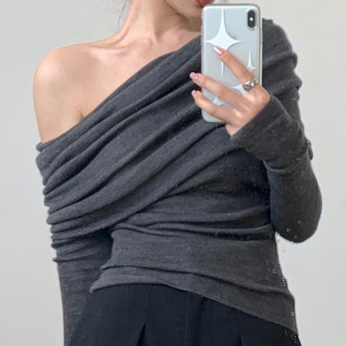 オフショルダースリムやわらかニット |  | 11