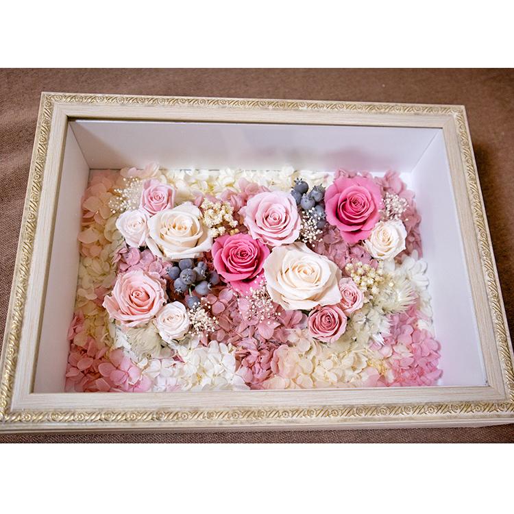 豪華なフレームで プリザーブドフラワー アレンジ制作 フラワー