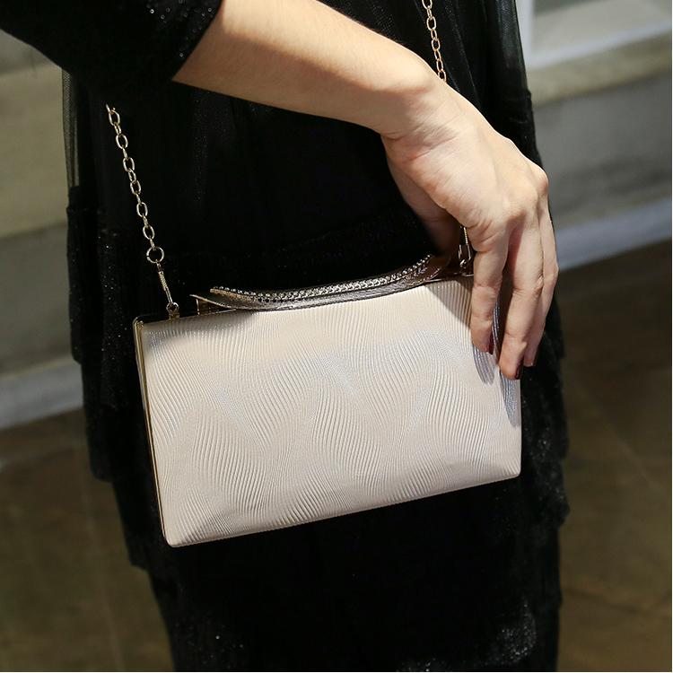 イベント・デートにピッタリな 落ち着きのあるハンドバッグ クラッチバッグ 3Wayで使える プレゼント 贈り物に 00012 |  | 09