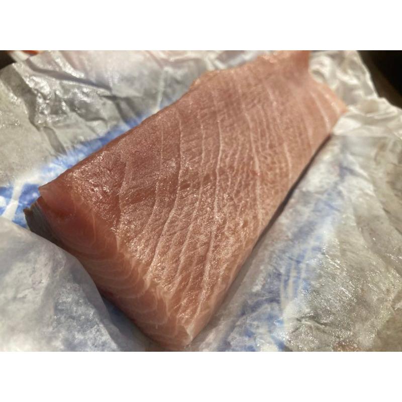 ホワイトパーチ 肉魚を包む白の紙 保鮮紙 ミートペーパー 耐湿紙 熟成 津本式 血抜き 半切508×762ｍｍ 200枚 |  | 01