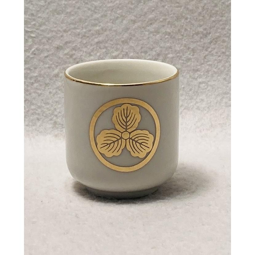 仏具 家紋入 湯呑 丸に三つ柏 寸六 家紋入り ゆのみ 湯飲み 仏具 家紋入 湯呑 丸に三つ柏 寸六 家紋入り ゆのみ 湯飲み