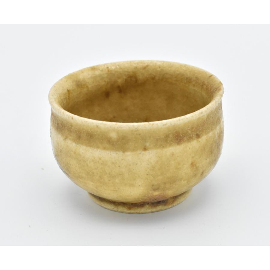 瀬戸赤津焼 ぐい呑み 加藤伸也作 黄瀬戸ぐい呑 item no.2f453 瀬戸赤津焼 ぐい呑み 加藤伸也作 黄瀬戸ぐい呑 item no.2f453