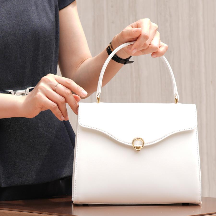 最終値引き　HAMANOのロイヤルフォーマルバッグ(白) ロイヤルスタンドフォーマルバッグ 冠婚葬祭【濱野皮革工藝