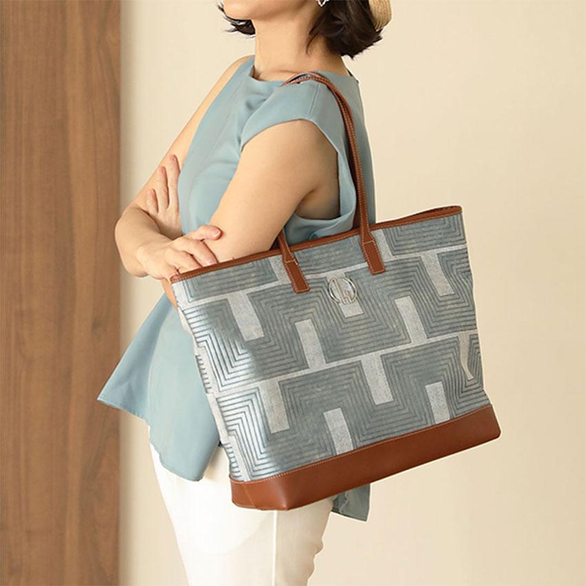 春野 トートバッグ まとめ買い】クーラートートバッグ イヌ柄0834/371300 | ワッツ